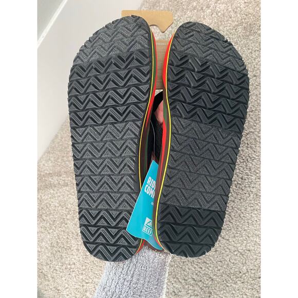 New Reef Men's Sandals Size 7 - Picture 3 of 3